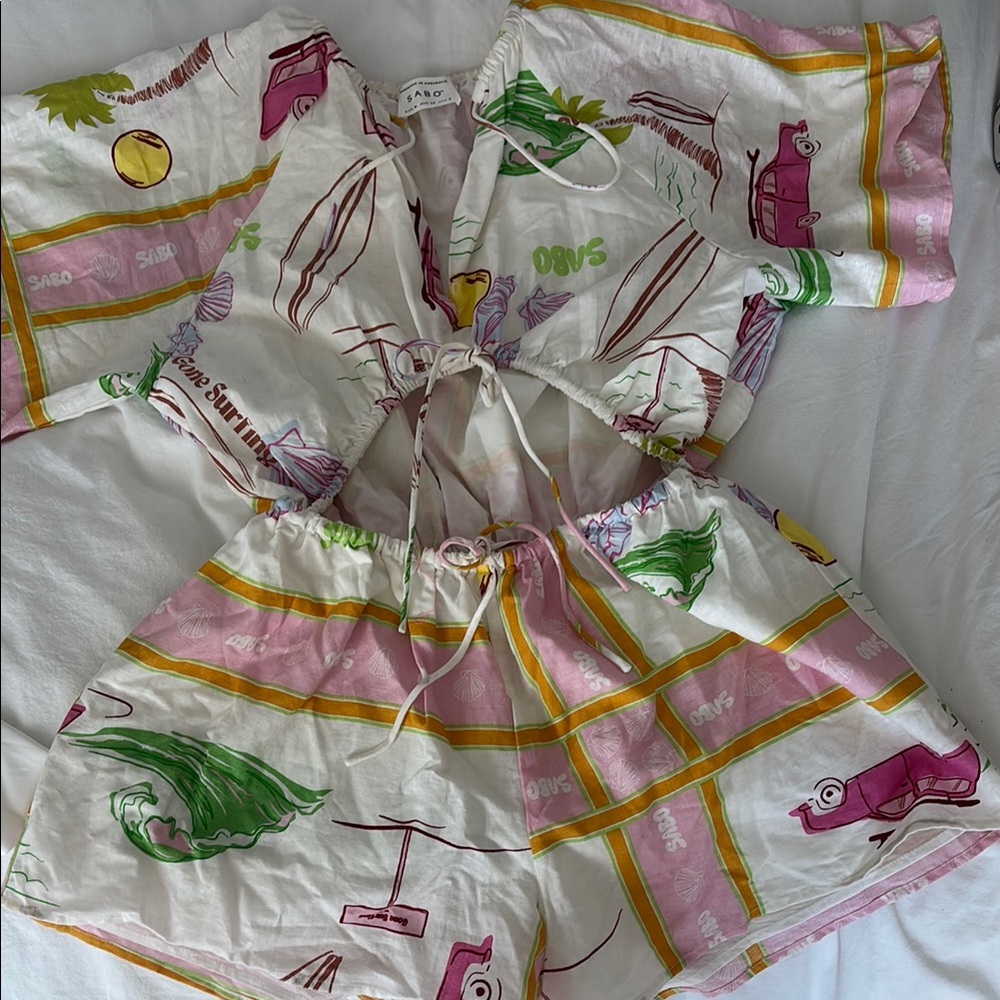 Colorful Graphic All attention for you!!!